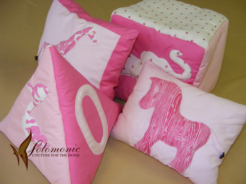 Pillows with 3D animals for baby.jpg